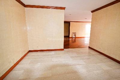 Apartamento en venta en Chico Alto, Bogotá · foto 3 de 9