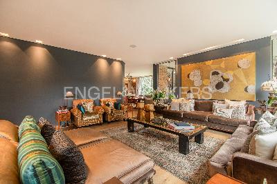 Apartamento de 3 alcobas en venta en Chico Museo, Bogotá, 395 m² · foto 4 de 20