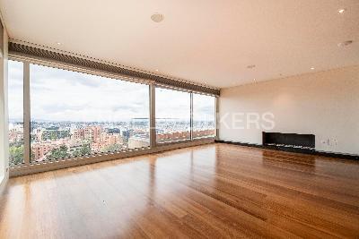 Apartamento de 4 alcobas en venta en Los Rosales, Bogotá, 554 m² · foto 2 de 20