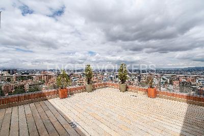 Apartamento de 4 alcobas en venta en Los Rosales, Bogotá, 554 m² · foto 4 de 20