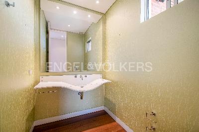 Apartamento de 4 alcobas en venta en Los Rosales, Bogotá, 554 m² · foto 12 de 20