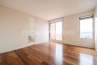 Apartamento de 4 alcobas en venta en Los Rosales, Bogotá, 554 m² · foto 17 de 20