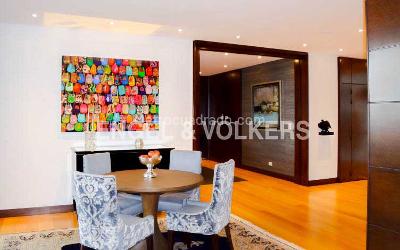 Apartamento de 4 alcobas en venta en Santa Barbara Alta, Bogotá, 659 m² · foto 2 de 19