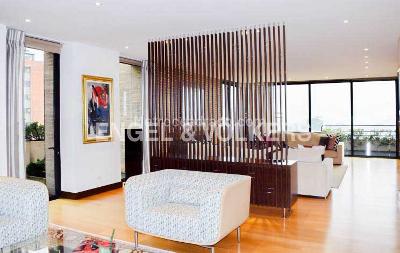Apartamento de 4 alcobas en venta en Santa Barbara Alta, Bogotá, 659 m² · foto 6 de 19