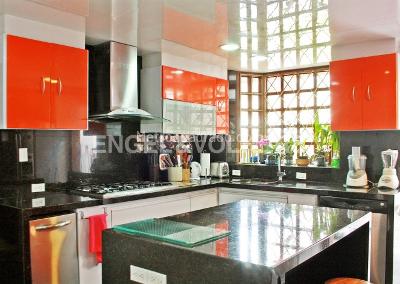 Casa en venta en Santa Barbara, Bogotá · foto 6 de 16