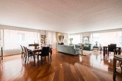 Apartamento en venta en Chico, Bogotá · foto 2 de 18