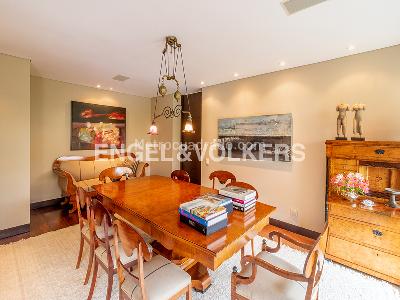Apartamento de 3 alcobas en venta en Los Rosales, Bogotá, 482 m² · foto 4 de 17