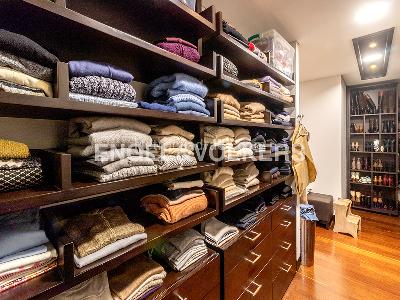 Apartamento de 3 alcobas en venta en Los Rosales, Bogotá, 482 m² · foto 12 de 17