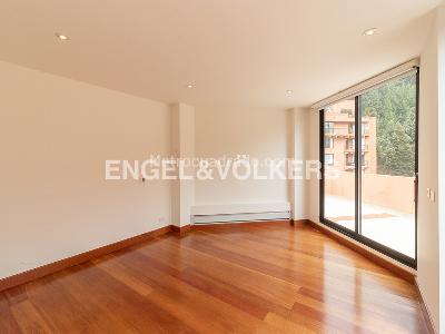 Apartamento de 5 alcobas en venta en Santa Barbara Alta, Bogotá, 494 m² · foto 18 de 20