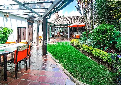 Casa de 3 alcobas en venta en La Calleja, Bogotá, 347 m² · foto 4 de 18