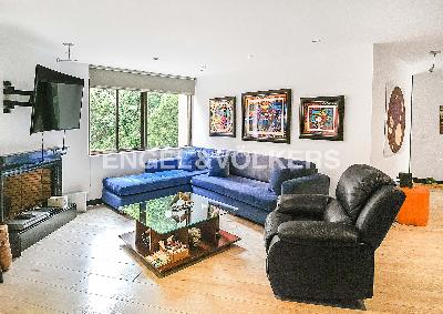 Apartamento de 3 alcobas en venta en Chico Alto, Bogotá, 241 m² · foto 10 de 19