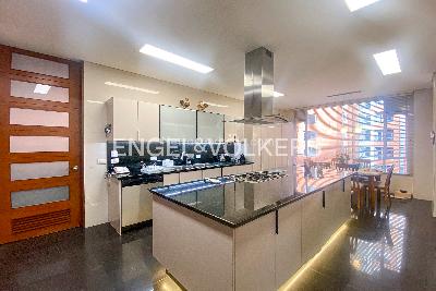 Apartamento de 4 alcobas en venta en Los Rosales, Bogotá, 406 m² · foto 5 de 20