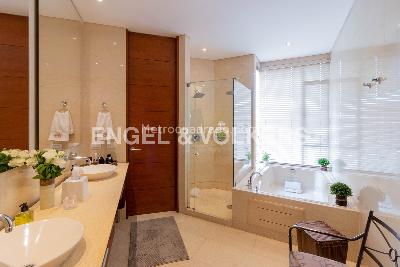 Apartamento de 4 alcobas en venta en Los Rosales, Bogotá, 406 m² · foto 9 de 20