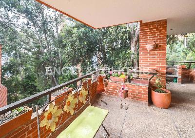 Apartamento de 3 alcobas en venta en Conjuntos Cerros Norte, Bogotá, 245 m² · foto 4 de 20