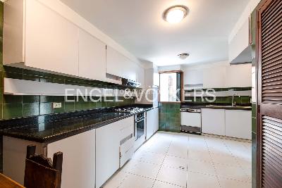 Apartamento en venta en Los Rosales, Bogotá · foto 5 de 18