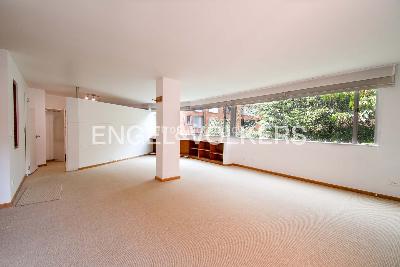 Apartamento en venta en Los Rosales, Bogotá · foto 6 de 18