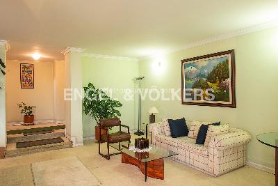 Casa de 5 alcobas en venta en Santa Barbara Central, Bogotá, 601 m² · foto 5 de 20
