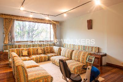 Casa de 5 alcobas en venta en Santa Barbara Central, Bogotá, 601 m² · foto 15 de 20
