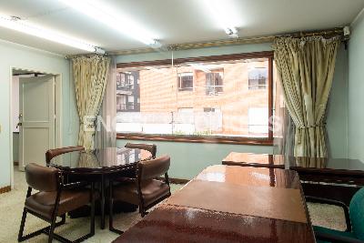 Casa de 5 alcobas en venta en Santa Barbara Central, Bogotá, 601 m² · foto 19 de 20