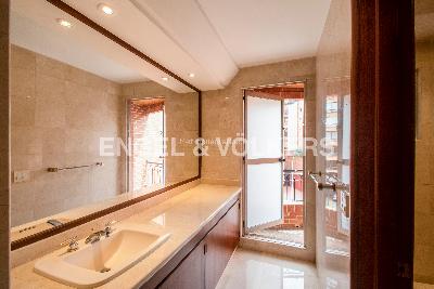 Apartamento en venta en Rosales, Bogotá · foto 14 de 17