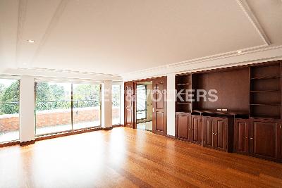 Apartamento de 4 alcobas en venta en Santa Bibiana, Bogotá, 493 m² · foto 8 de 20