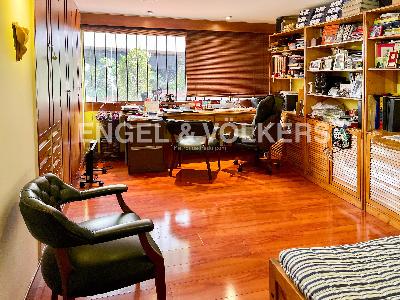 Apartamento de 3 alcobas en venta en La Cabrera, Bogotá, 250 m² · foto 5 de 15