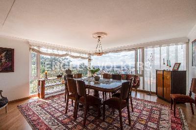 Apartamento en venta en Los Rosales, Bogotá · foto 2 de 17