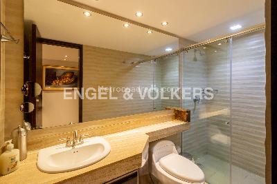 Apartamento de 4 alcobas en venta en Los Rosales, Bogotá, 275 m² · foto 17 de 20