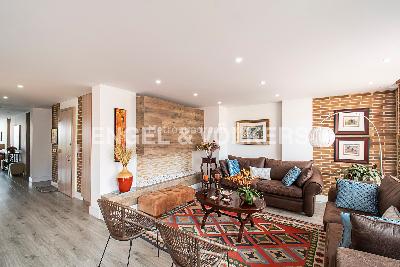 Apartamento de 3 alcobas en venta en Bella Suiza, Bogotá, 301 m² · foto 2 de 20