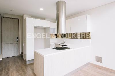 Apartamento en venta en Los Rosales, Bogotá · foto 3 de 20
