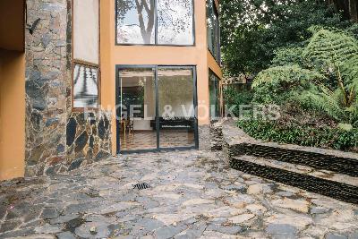 Casa de 3 alcobas en venta en Chapinero, Bogotá, 700 m² · foto 3 de 20