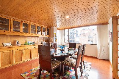 Apartamento de 3 alcobas en venta en Santa Paula, Bogotá, 198 m² · foto 4 de 13