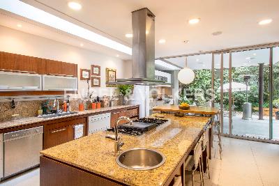 Casa de 3 alcobas en venta en Santa Ana, Bogotá, 838 m² · foto 9 de 20