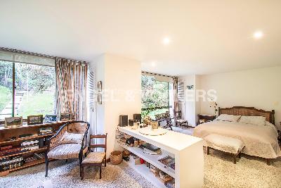 Apartamento de 3 alcobas en venta en Los Rosales, Bogotá, 147 m² · foto 6 de 13