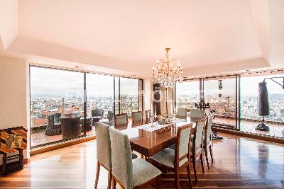 Apartamento en venta en Chico Alto, Bogotá · foto 3 de 18