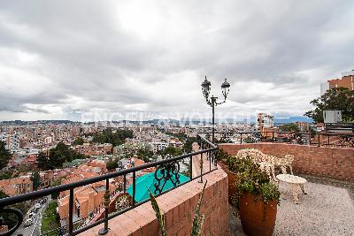 Apartamento de 4 alcobas en venta en Bosque De Pinos, Bogotá, 468 m² · foto 2 de 16