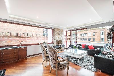 Apartamento en venta en Santa Barbara Central, Bogotá · foto 3 de 20