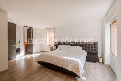 Apartamento de 3 alcobas en venta en El Refugio, Bogotá, 350 m² · foto 8 de 17
