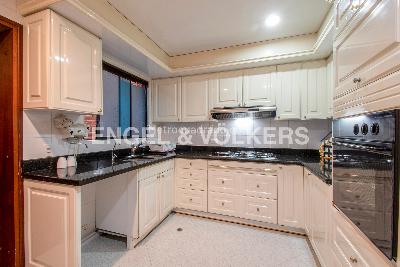 Apartamento de 3 alcobas en venta en Chico Reservado, Bogotá, 199 m² · foto 5 de 15
