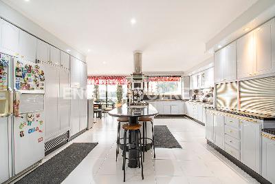 Apartamento de 5 alcobas en venta en Santa Barbara Alta, Bogotá, 719 m² · foto 6 de 20