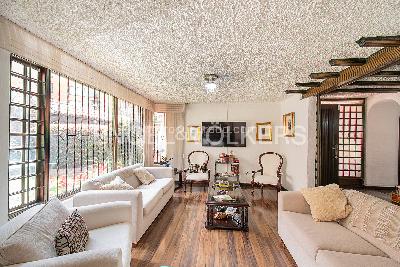 Casa en venta en La Carolina, Bogotá · foto 3 de 20