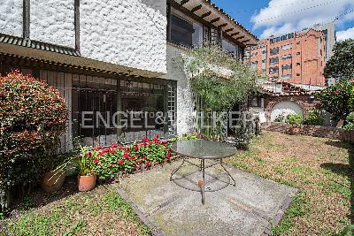 Casa en venta en La Carolina, Bogotá · foto 5 de 20
