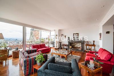 Apartamento en venta en Rosales, Bogotá · foto 2 de 20