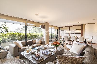Apartamento de 3 alcobas en venta en Santa Barbara Alta, Bogotá, 400 m² · foto 3 de 20