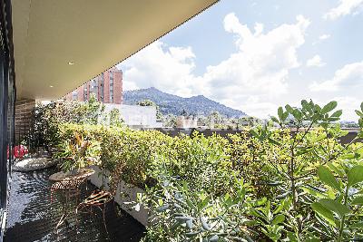 Apartamento de 3 alcobas en venta en Santa Barbara Alta, Bogotá, 400 m² · foto 4 de 20