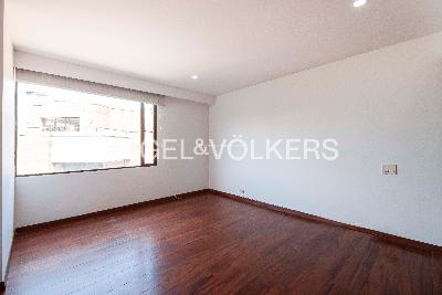 Apartamento en venta en Rosales, Bogotá · foto 5 de 9
