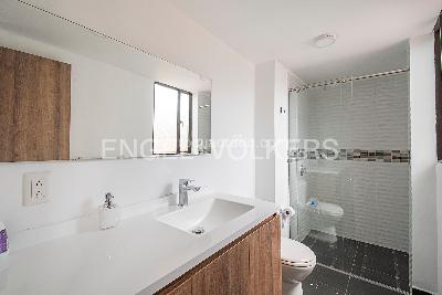 Apartamento de 3 alcobas en venta en Santa Paula, Bogotá, 182 m² · foto 9 de 18