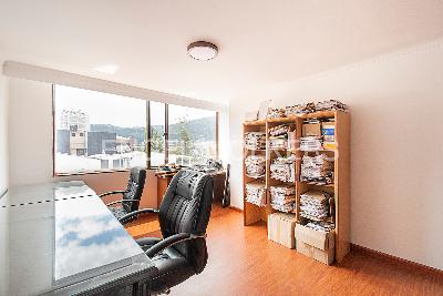 Apartamento de 3 alcobas en venta en Santa Paula, Bogotá, 182 m² · foto 10 de 18