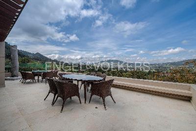 Casa de 5 alcobas en venta en La Calera, Bogotá, 379 m² · foto 9 de 20