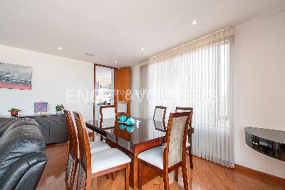 Apartamento de 4 alcobas en venta en Cerros De Suba, Bogotá, 225 m² · foto 4 de 20